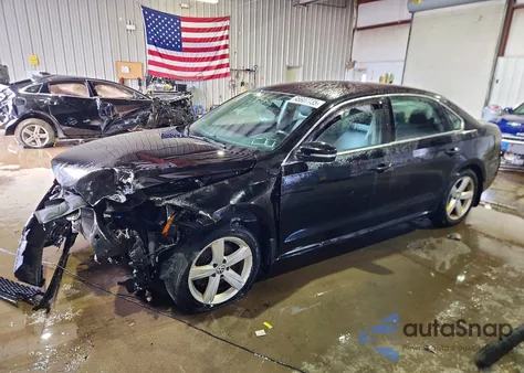 2015 Volkswagen Passat S из США, поврежденный, VIN 1VWAT7A32FC120884